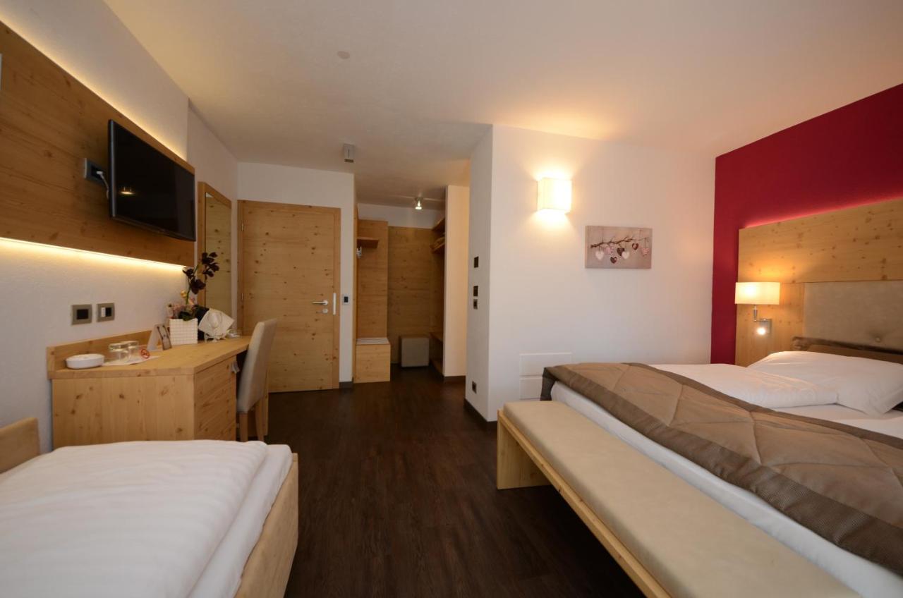 Family & Wellness Hotel Fontana Vigo di Fassa Εξωτερικό φωτογραφία