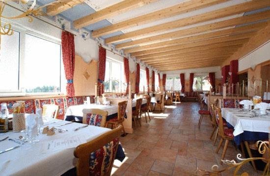 Family & Wellness Hotel Fontana Vigo di Fassa Εξωτερικό φωτογραφία