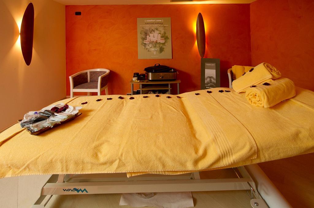 Family & Wellness Hotel Fontana Vigo di Fassa Εξωτερικό φωτογραφία
