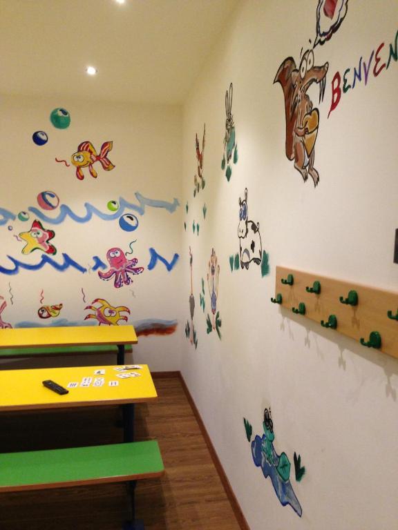Family & Wellness Hotel Fontana Vigo di Fassa Εξωτερικό φωτογραφία